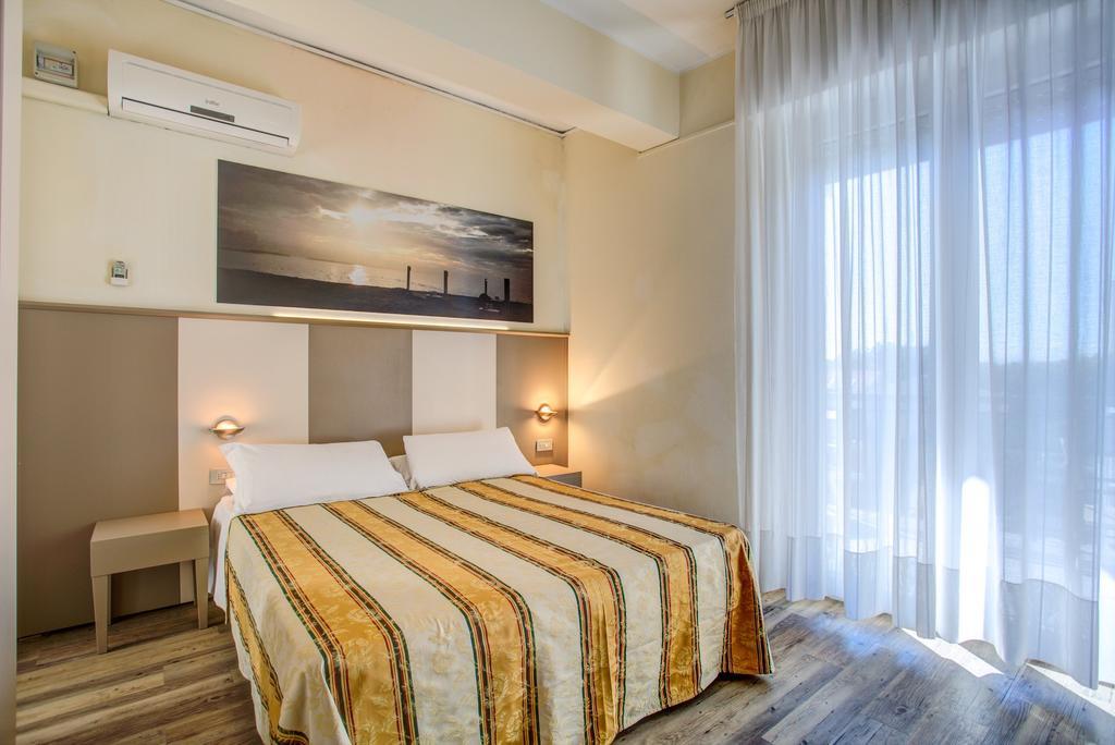 Hotel Major Cattolica Room photo