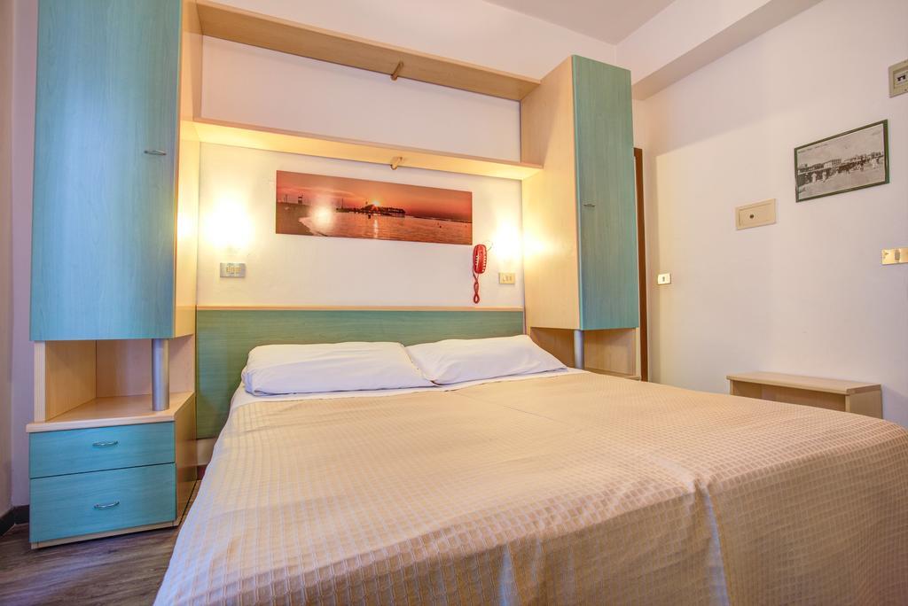 Hotel Major Cattolica Room photo